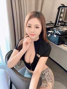 551731557240 .pic